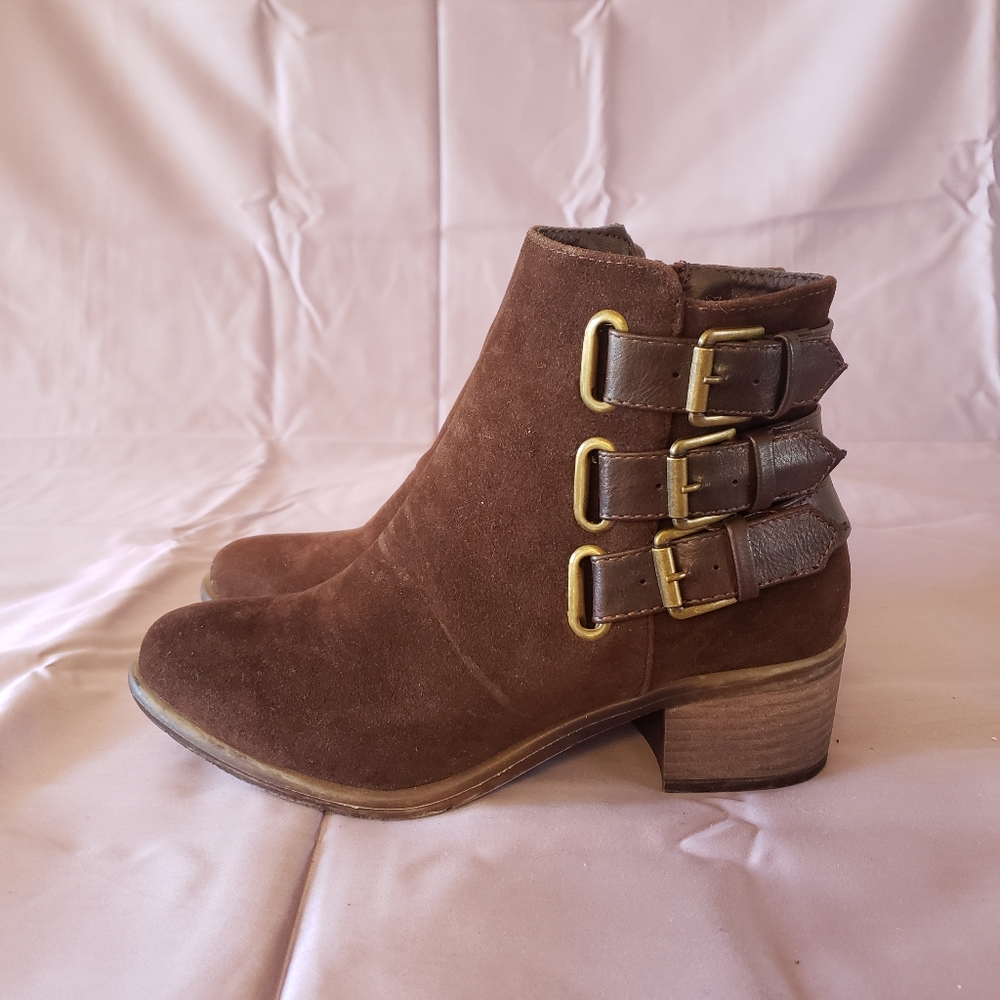 NWOB XOXO Levina Ankle Boots